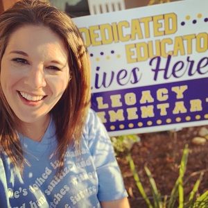 Meet your Posher, Danielle